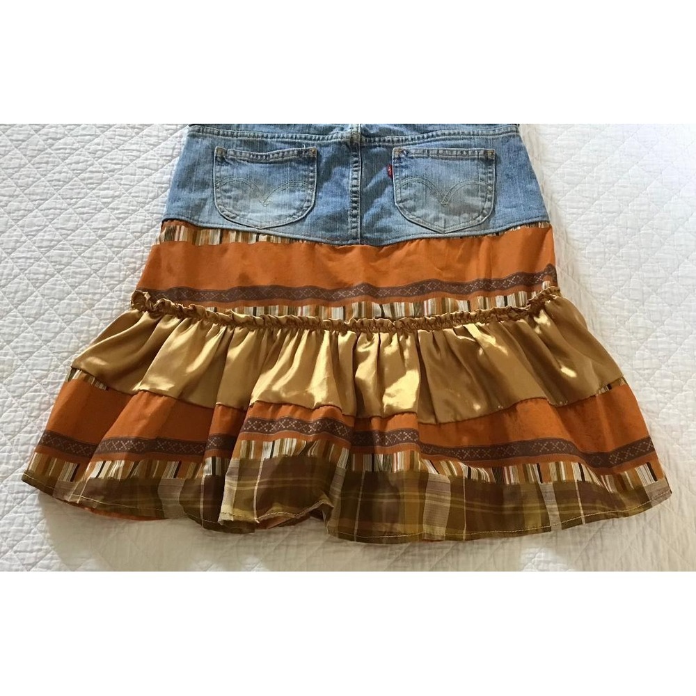Levis Y2K Upcycled Denim Boho Tiered Ruffle Skirt Sz 9 Festival Western Cottage - Picture 13 of 15